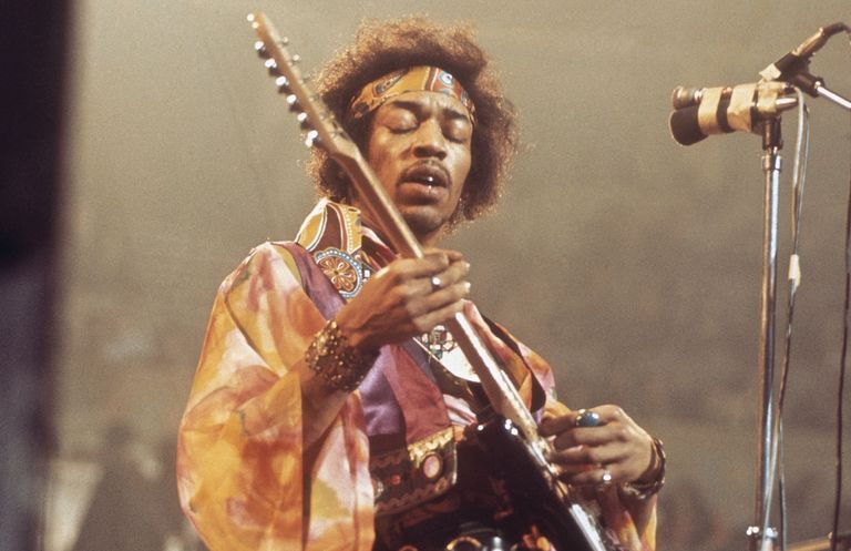 https://www.gettyimages.co.uk/detail/news-photo/american-rock-guitarist-and-singer-jimi-hendrix-performs-news-photo/84894709