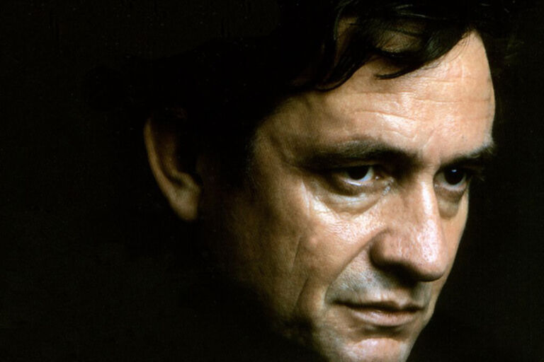 https://www.gettyimages.co.uk/detail/news-photo/photo-of-johnny-cash-posed-news-photo/85350161?phrase=johnny%20cash