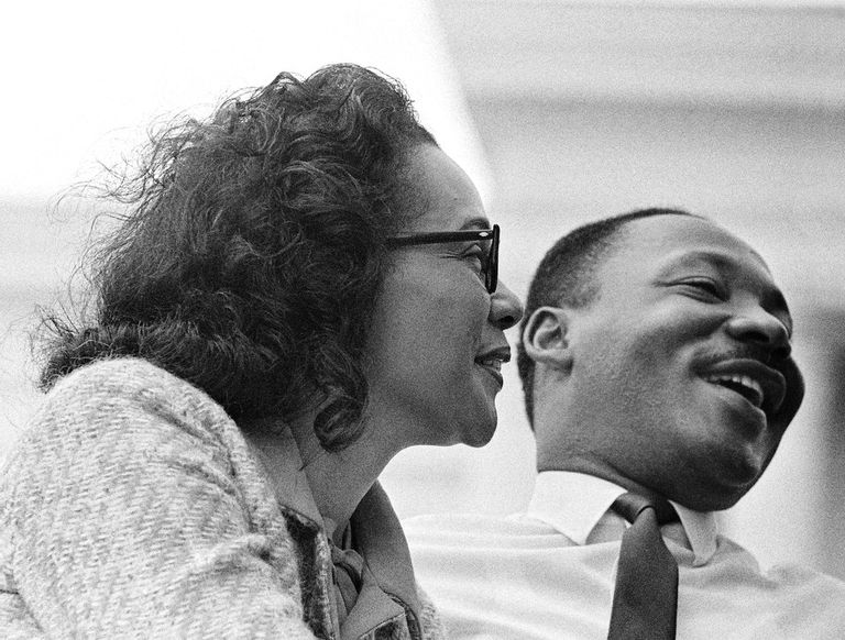https://www.gettyimages.co.uk/detail/news-photo/coretta-scott-king-and-husband-civil-rights-leader-dr-news-photo/459534216?phrase=coretta%20scott%20king%20martin%20luther%20king