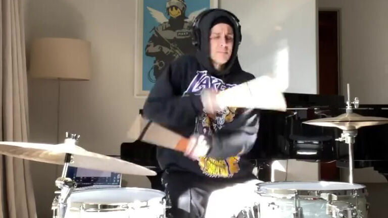 Travis Barker drumming