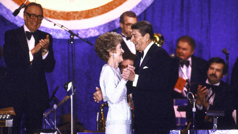 President Reagan and Nancy Reagan dance at Inaugural Ball