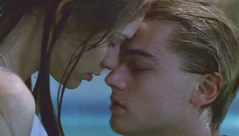Claire Danes and Leonardo DiCaprio in Romeo + Juliet (1996)