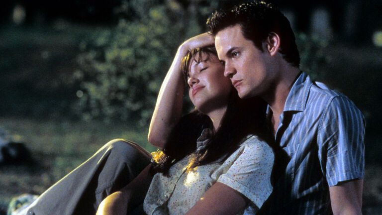 Mandy Moore And Shane West In A Walk To Remember