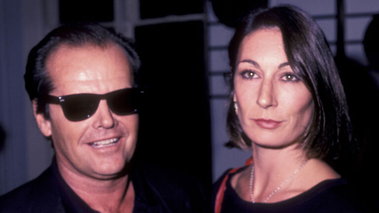 Actor Jack Nicholson and Anjelica Huston