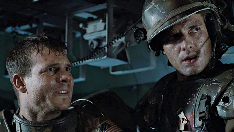 Bill Paxton and Michael Biehn in Aliens