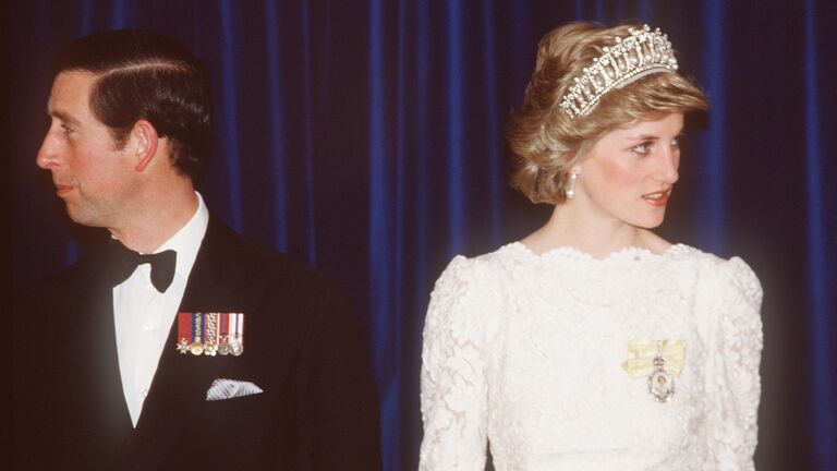 https://www.gettyimages.co.uk/detail/news-photo/prince-charles-prince-of-wales-and-diana-princess-of-wales-news-photo/183629627