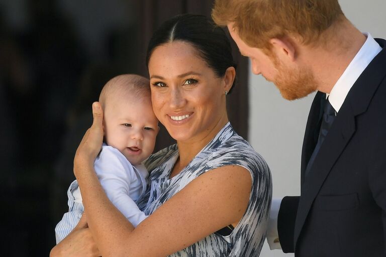 https://www.gettyimages.co.uk/detail/news-photo/prince-harry-duke-of-sussex-and-meghan-duchess-of-sussex-news-photo/1177177288