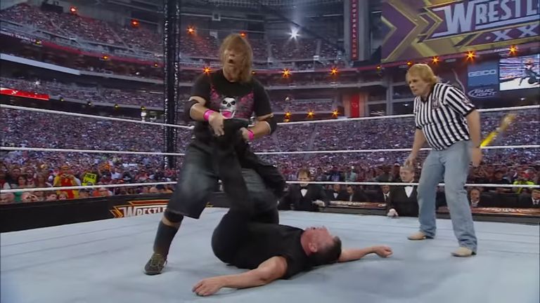 Bret Hart Vince McMahon at WrestleMania 26