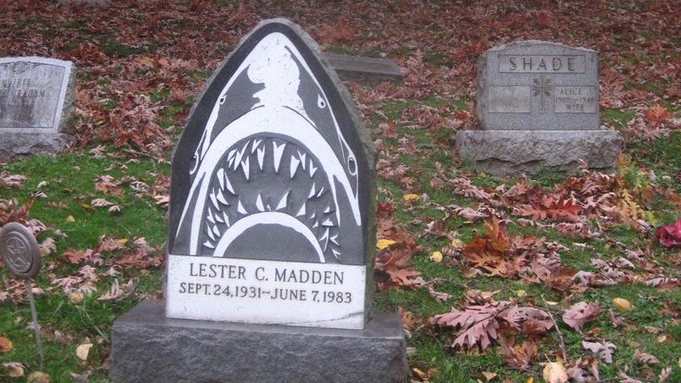 Jaws tombstone