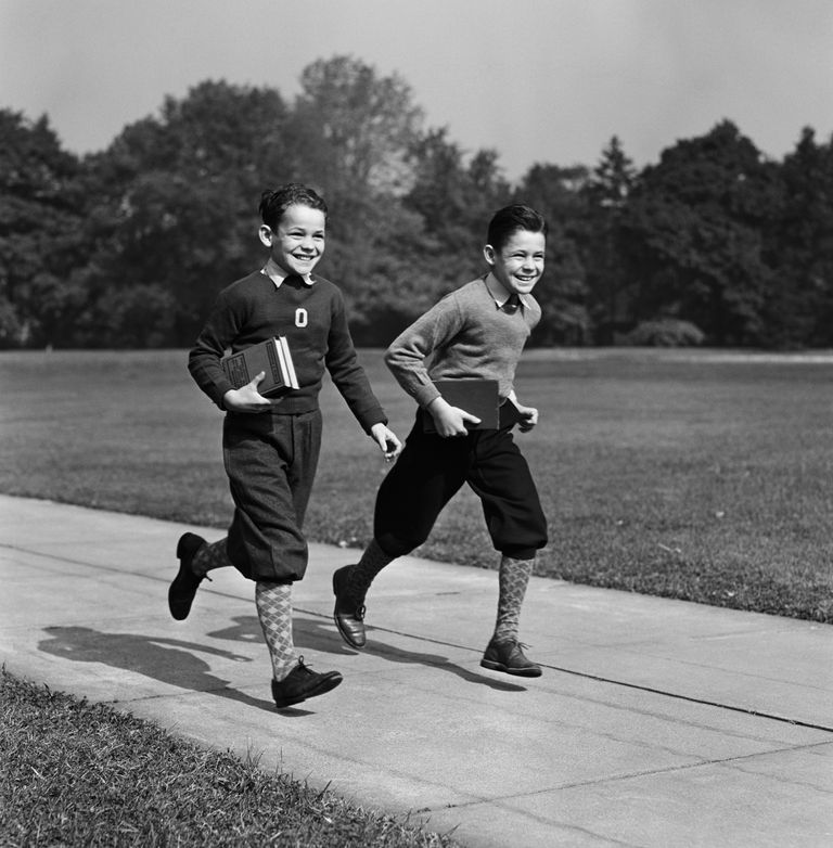 boys running