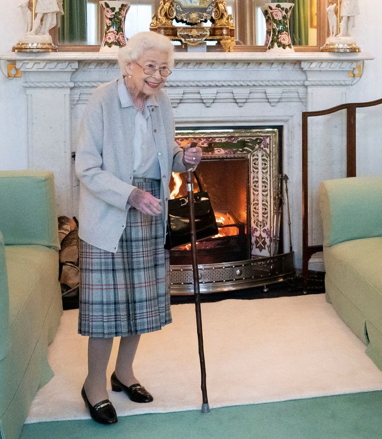 https://www.gettyimages.co.uk/detail/news-photo/queen-elizabeth-ii-waits-in-the-drawing-room-before-news-photo/1242982356?phrase=Queen%20Elizabeth%202022&adppopup=true