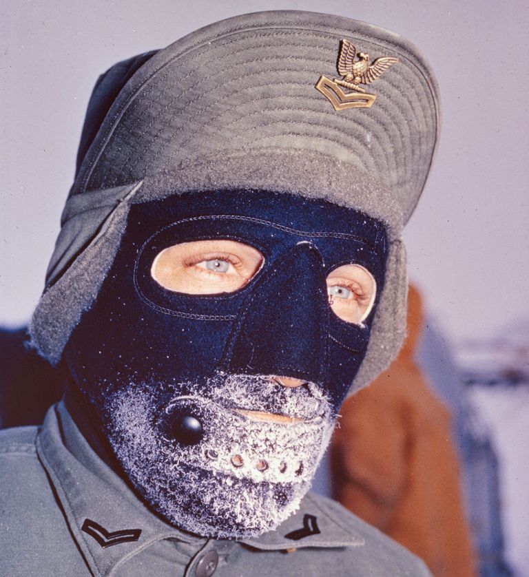 https://www.gettyimages.co.uk/detail/news-photo/operation-deep-freeze-sailor-wears-a-face-mask-for-news-photo/517775954 frozen mask