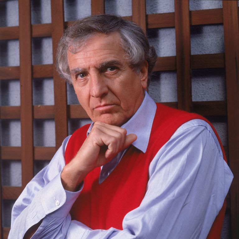 https://www.gettyimages.com/detail/news-photo/portrait-of-american-director-garry-marshall-1990-news-photo/1722312?phrase=Garry%20Marshall%20