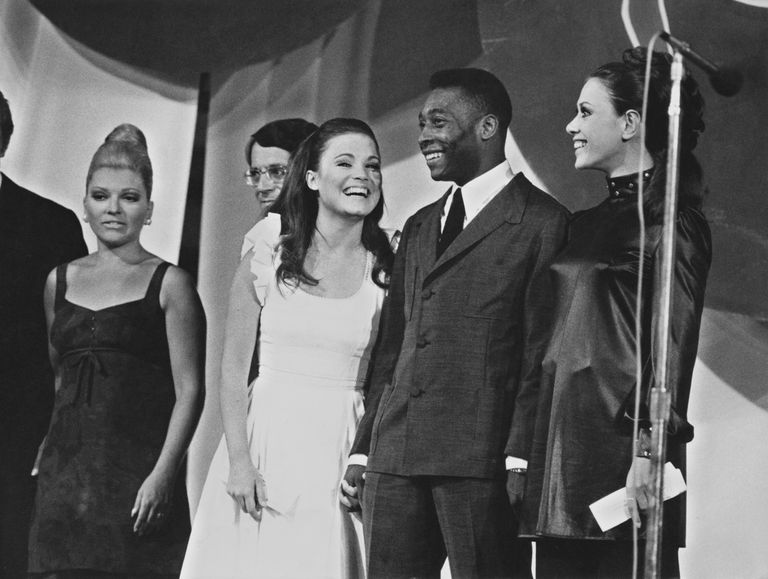 https://www.gettyimages.co.uk/detail/news-photo/brazilian-footballer-pele-appearing-on-a-television-variety-news-photo/497023641 Pele