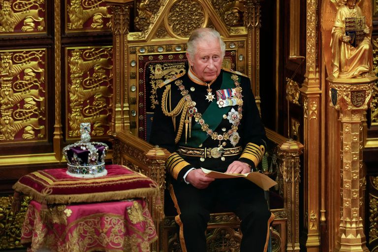 https://www.gettyimages.co.uk/detail/news-photo/prince-charles-prince-of-wales-reads-the-queens-speech-next-news-photo/1240575527?phrase=prince%20charles%20crown