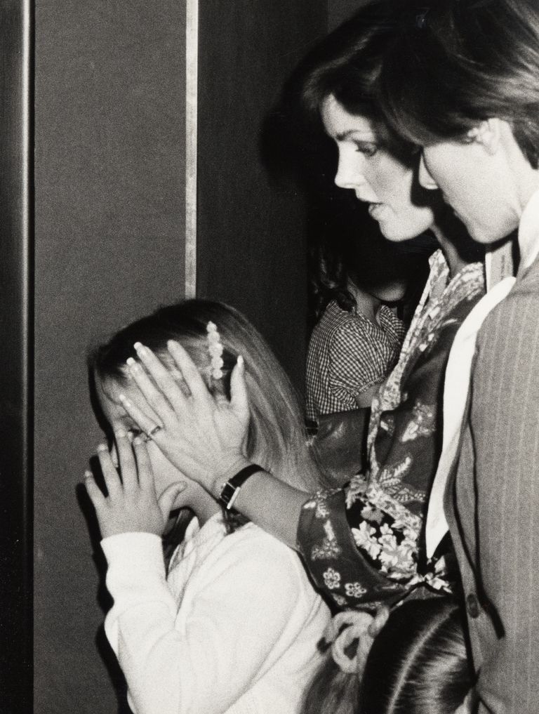 https://www.gettyimages.co.uk/detail/news-photo/priscilla-presley-lisa-marie-presley-and-guests-news-photo/76778784?phrase=lisa%20marie%20presley&adppopup=true