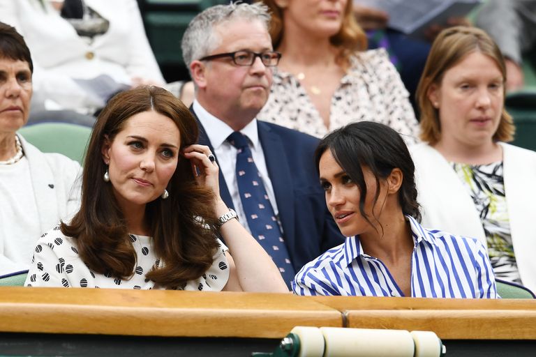 https://www.gettyimages.co.uk/detail/news-photo/catherine-duchess-of-cambridge-and-meghan-duchess-of-sussex-news-photo/998535074?phrase=meghan%20kate%20wimbledon%20day%20twelve