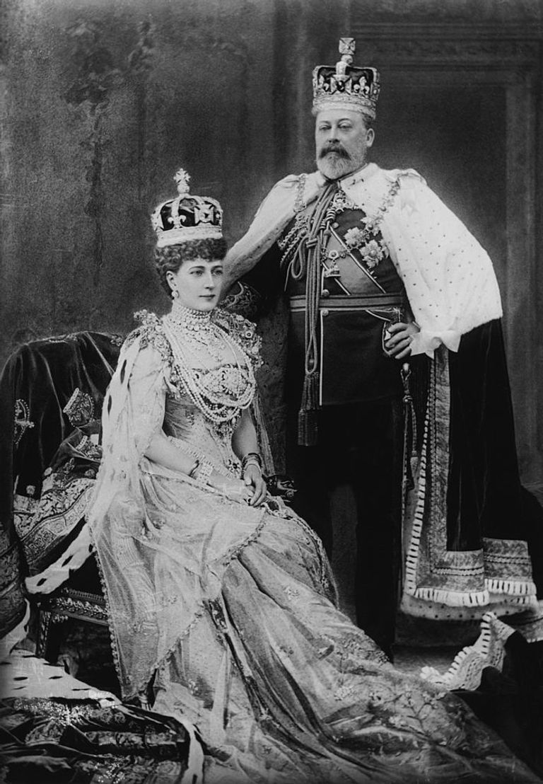 https://www.gettyimages.co.uk/detail/news-photo/king-edward-vii-with-his-consort-queen-alexandra-in-london-news-photo/107230108?phrase=King%20Edward%20VII