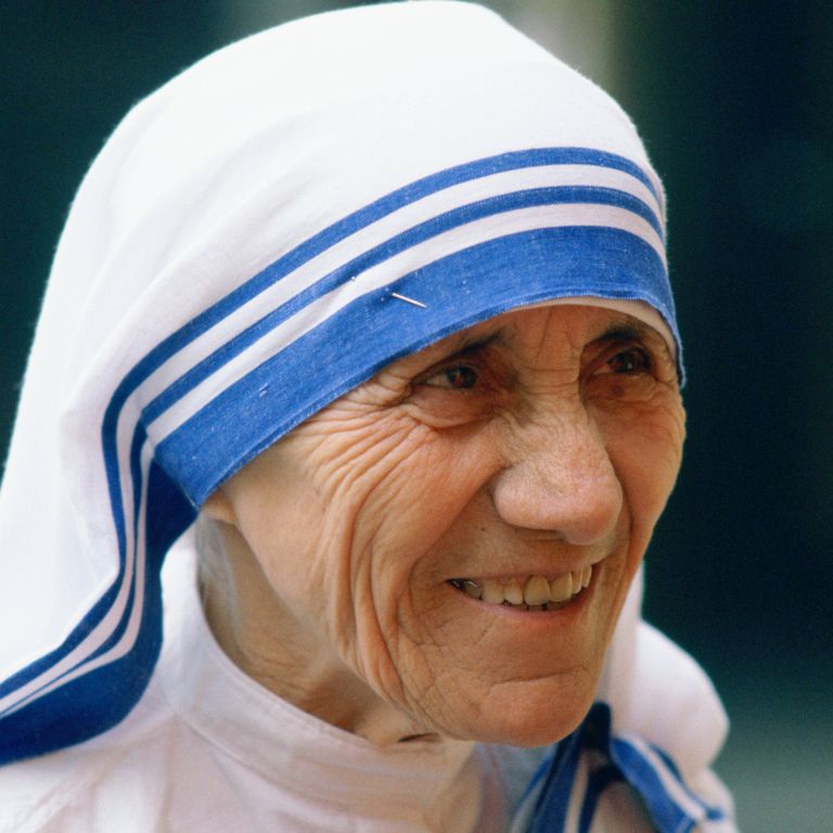 https://www.gettyimages.co.uk/detail/news-photo/mother-teresa-of-calcutta-india-news-photo/56315885?phrase=Mother%20Teresa