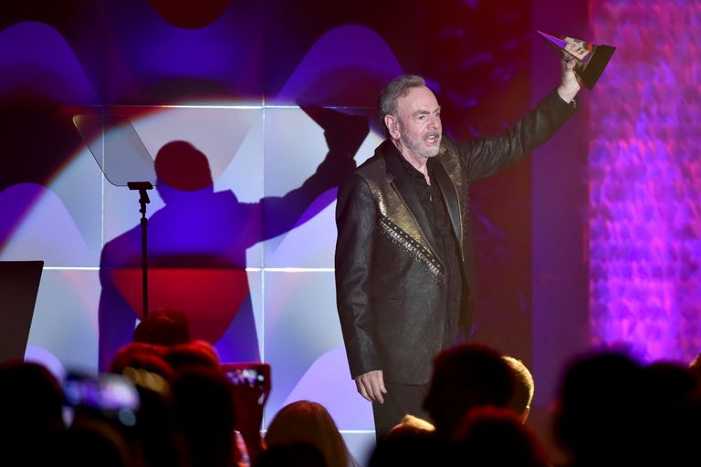 https://www.gettyimages.com/detail/news-photo/neil-diamond-accepts-the-johnny-mercer-award-onstage-during-news-photo/974996354?phrase=Neil%20Diamond%202018%20award