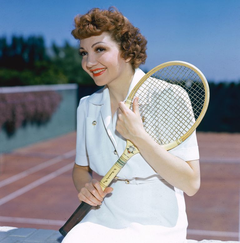 https://www.gettyimages.co.uk/detail/news-photo/french-born-actress-claudette-colbert-holding-a-tennis-news-photo/71494853 Claudette Colbert tennis