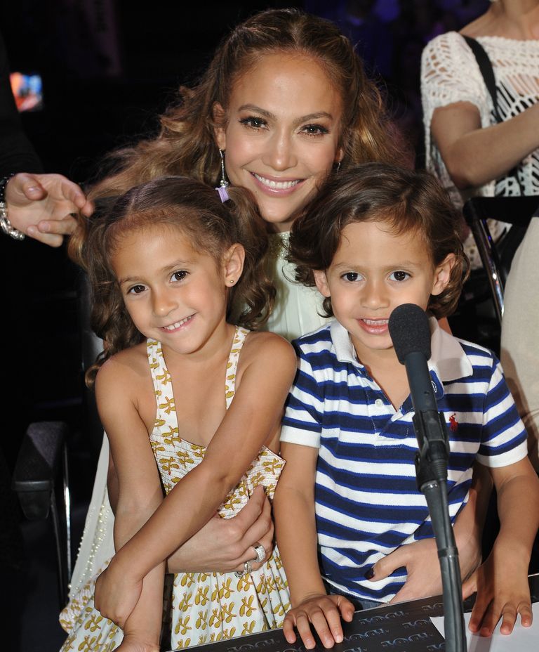 https://www.gettyimages.com/detail/news-photo/judge-jennifer-lopez-with-daughter-emme-and-son-max-at-foxs-news-photo/144166092?phrase=jennifer%20lopez%20and%20%20Emme