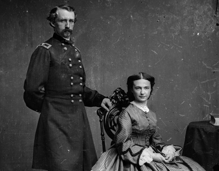 https://www.gettyimages.co.uk/detail/news-photo/portrait-of-general-george-custer-and-his-wife-news-photo/113633946 George Libbie Custer