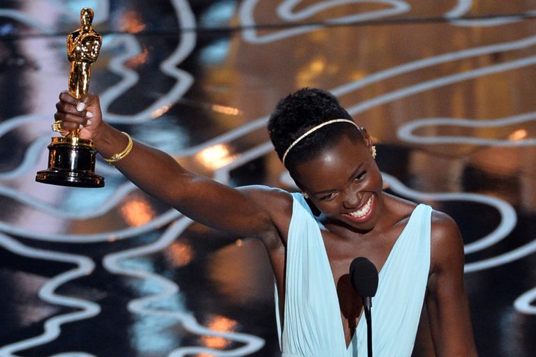 https://www.gettyimages.co.uk/detail/news-photo/actress-lupita-nyongo-accepts-the-best-performance-by-an-news-photo/476261123?phrase=%20Lupita%20Nyong%27o%2012%20Years%20a%20Slave