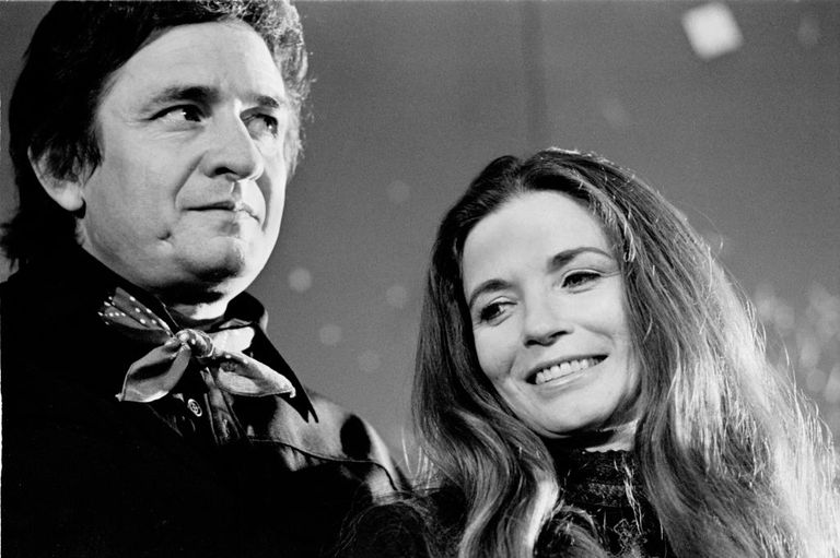 https://www.gettyimages.com/detail/news-photo/johnny-cash-and-june-carter-posed-together-in-amsterdam-news-photo/91543896?phrase=johnny%20cash%20june%20carter&adppopup=true