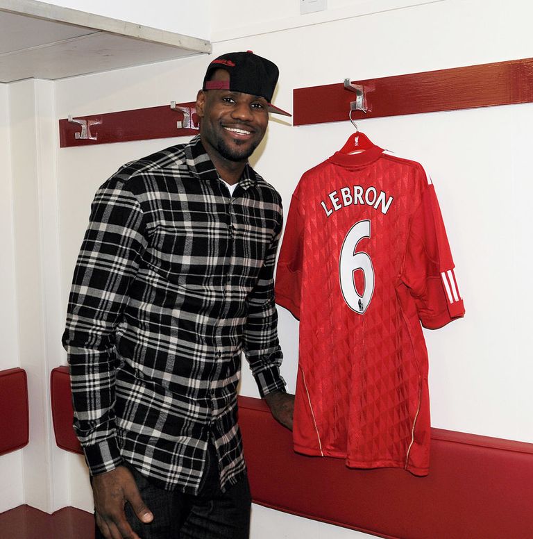 https://www.gettyimages.co.uk/detail/news-photo/american-basketball-player-lebron-james-a-minority-news-photo/129222965?phrase=lebron%20liverpool