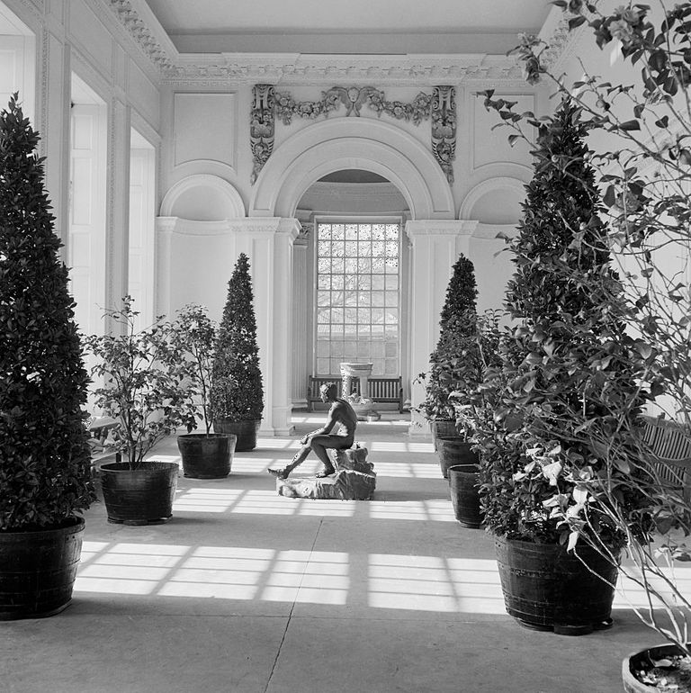 https://www.gettyimages.co.uk/detail/news-photo/the-orangery-at-kensington-palace-london-1960-1965-an-news-photo/464418287