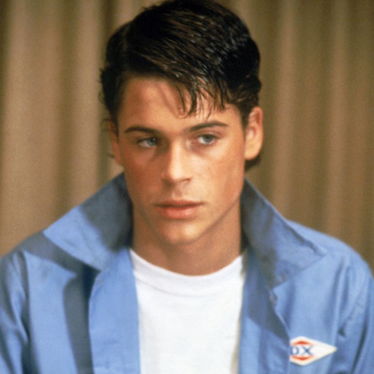 https://www.gettyimages.co.uk/detail/news-photo/american-actor-rob-lowe-on-the-set-of-the-outsiders-news-photo/607395606