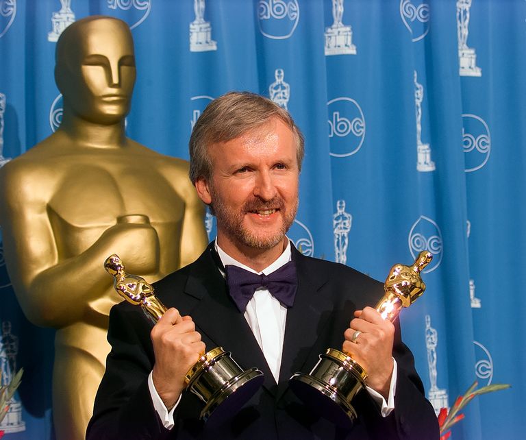 https://www.gettyimages.co.uk/detail/news-photo/winner-james-cameron-holds-his-oscar-awards-backstage-at-news-photo/1272463077