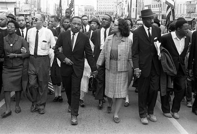 https://www.gettyimages.co.uk/detail/news-photo/dr-martin-luther-king-jr-arrives-in-montgomery-alabama-on-news-photo/491272441?phrase=Dr.%20Martin%20Luther%20King%2C%20Jr.%20arrives%20in%20Montgomery%2C%20Alabama%20on%20March%2025th%201965%20at%20the%20culmination%20of%20the%20Selma%20to%20Montgomery%20March.
