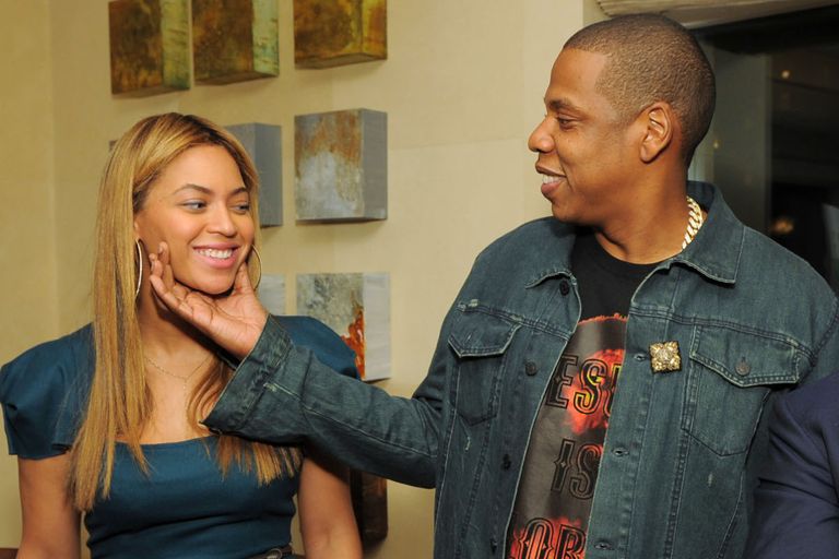 https://www.gettyimages.co.uk/detail/news-photo/singers-beyonce-and-jay-z-attend-antonio-l-a-reids-book-news-photo/144048676?phrase=beyonce%20and%20jay%20z&adppopup=true