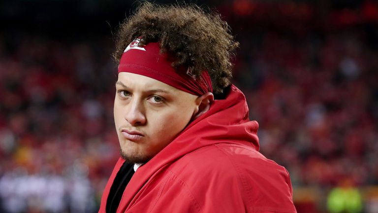 https://www.gettyimages.co.uk/detail/news-photo/patrick-mahomes-of-the-kansas-city-chiefs-looks-on-against-news-photo/1199507288