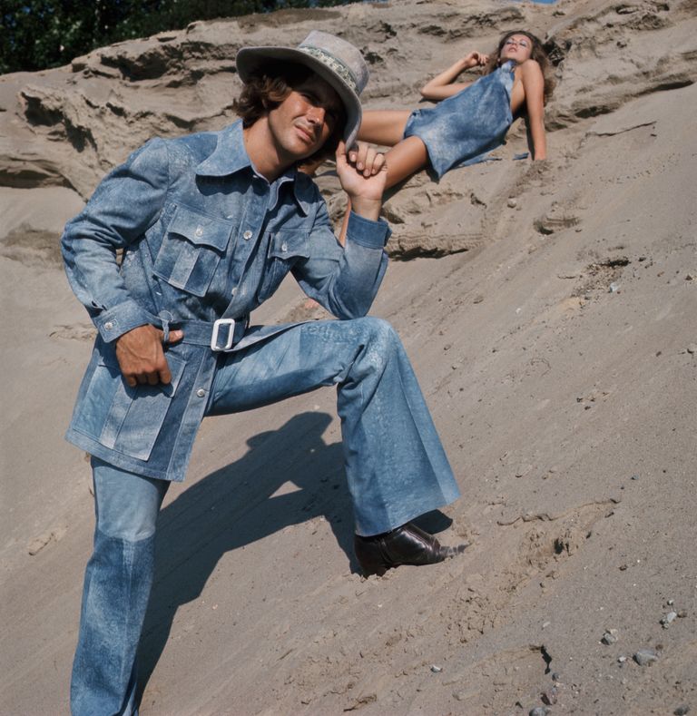 https://www.gettyimages.co.uk/detail/news-photo/robert-chernin-uses-a-bleached-blue-denim-look-for-a-safari-news-photo/515180374