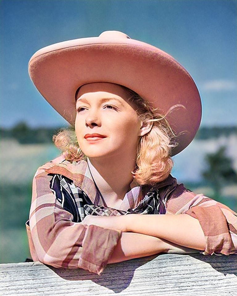 https://www.gettyimages.com/detail/news-photo/1940s-blonde-cowgirl-wearing-big-brimmed-cowboy-hat-leaning-news-photo/1298269084?phrase=once%20upon%20a%20time%20in%20the%20west&adppopup=true