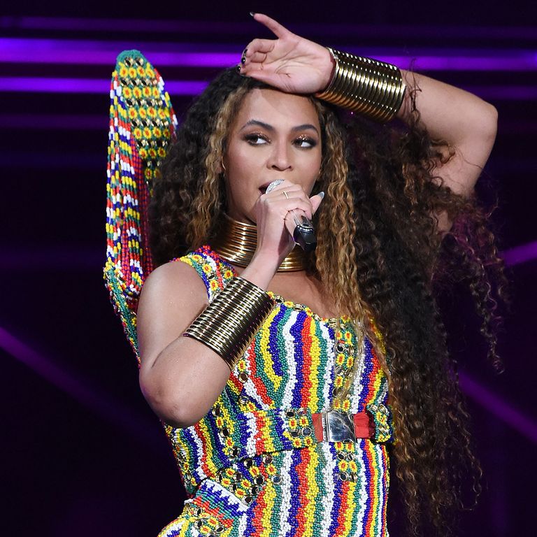 https://www.gettyimages.com/detail/news-photo/beyonce-performs-during-the-global-citizen-festival-mandela-news-photo/1067795154