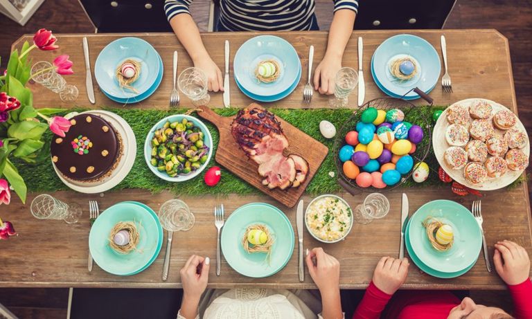 https://www.gettyimages.co.uk/detail/photo/easter-table-royalty-free-image/1134104524?adppopup=true