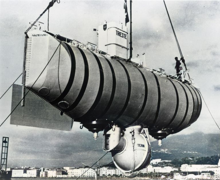 https://www.gettyimages.co.uk/detail/news-photo/the-bathyscaphe-trieste-submersible-research-craft-designed-news-photo/2668473