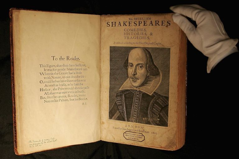 https://www.gettyimages.co.uk/detail/news-photo/sotheby-s-employee-handles-a-copy-of-william-shakespeare-news-photo/71388259?adppopup=true