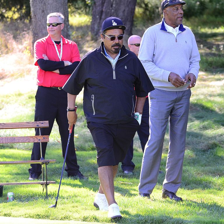 https://www.gettyimages.com/detail/news-photo/george-lopez-with-julius-erving-at-the-julius-erving-golf-news-photo/488233494