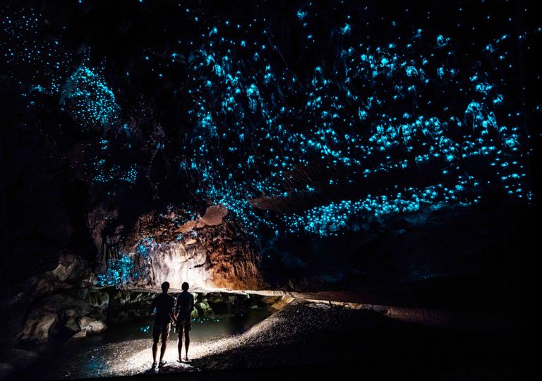 https://www.gettyimages.co.uk/detail/photo/couple-standing-underneath-glow-worm-sky-in-waipu-royalty-free-image/912291130?phrase=Waitomo%20Caves&adppopup=true