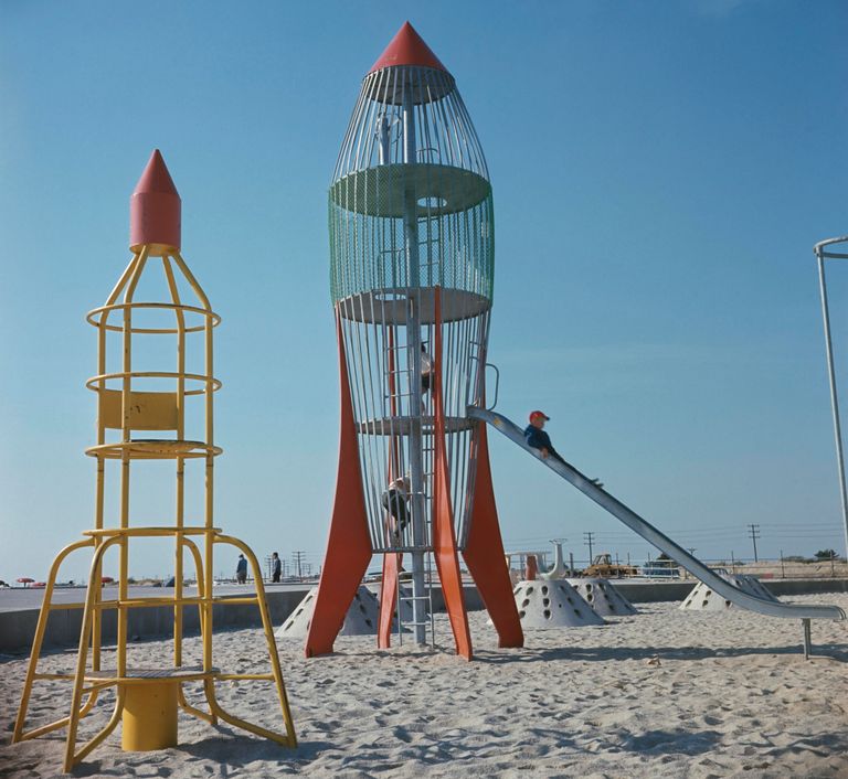 https://www.gettyimages.co.uk/detail/news-photo/rocket-slide-and-climber-at-a-space-age-playground-7th-news-photo/992867038?adppopup=true%2F