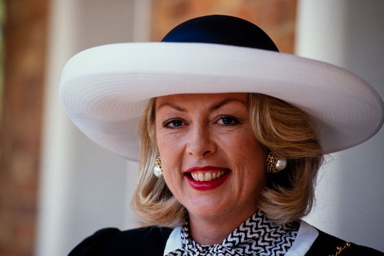 https://www.gettyimages.co.uk/detail/news-photo/dale-tryon-baroness-tryon-at-ascot-races-on-june-20-1989-news-photo/1251348869?adppopup=true