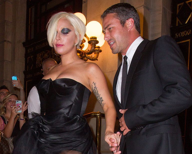 https://www.gettyimages.co.uk/detail/news-photo/lady-gaga-and-taylor-kinney-are-seen-in-the-streets-of-new-news-photo/454778748