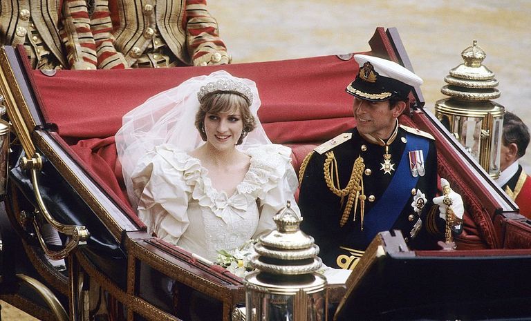 https://www.gettyimages.co.uk/detail/news-photo/prince-charles-prince-of-wales-and-diana-princess-of-wales-news-photo/76214539