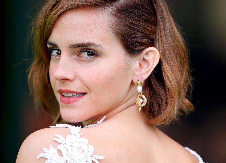 https://www.gettyimages.co.uk/detail/news-photo/emma-watson-attends-the-earthshot-prize-2021-at-alexandra-news-photo/1347211445?adppopup=true
