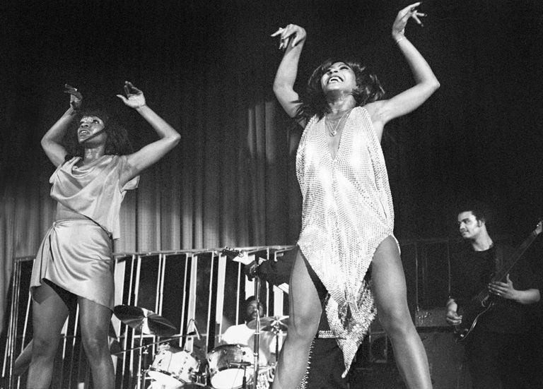 https://www.gettyimages.com/detail/news-photo/tina-turner-performs-on-stage-with-ike-and-tina-turner-in-news-photo/500730877?adppopup=true
